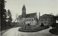 An illustration from Senlis (1922)