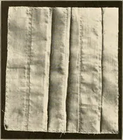 An illustration from Sewing; handicraft for girls; a graded course for city and rural schools (1918)