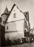 Picture 51 of 181 from Small French buildings; the architecture of town and country, comprising cottages, farmhouses, minor chateaux or manors with their farm groups, small town dwellings, and a few churches (1921), leaf 100