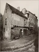 An illustration from Small French buildings; the architecture of town and country, comprising cottages, farmhouses, minor chateaux or manors with their farm groups, small town dwellings, and a few churches (1921)