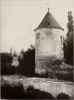 Picture 157 of 181 from Small French buildings; the architecture of town and country, comprising cottages, farmhouses, minor chateaux or manors with their farm groups, small town dwellings, and a few churches (1921), leaf 262