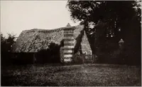 An illustration from Small French buildings; the architecture of town and country, comprising cottages, farmhouses, minor chateaux or manors with their farm groups, small town dwellings, and a few churches (1921)
