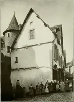 An illustration from Small French buildings; the architecture of town and country, comprising cottages, farmhouses, minor chateaux or manors with their farm groups, small town dwellings, and a few churches (1921)