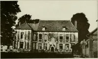 Picture 89 of 179 from Small French buildings; the architecture of town and country, comprising cottages, farmhouses, minor chateaux or manors with their farm groups, small town dwellings, and a few churches (1921), leaf 166