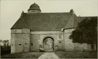 Picture 100 of 179 from Small French buildings; the architecture of town and country, comprising cottages, farmhouses, minor chateaux or manors with their farm groups, small town dwellings, and a few churches (1921), leaf 178
