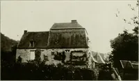 Picture 109 of 179 from Small French buildings; the architecture of town and country, comprising cottages, farmhouses, minor chateaux or manors with their farm groups, small town dwellings, and a few churches (1921), leaf 190