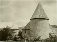 Picture 115 of 179 from Small French buildings; the architecture of town and country, comprising cottages, farmhouses, minor chateaux or manors with their farm groups, small town dwellings, and a few churches (1921), leaf 198