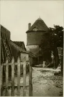 Picture 121 of 179 from Small French buildings; the architecture of town and country, comprising cottages, farmhouses, minor chateaux or manors with their farm groups, small town dwellings, and a few churches (1921), leaf 210