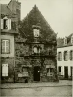 Picture 47 of 179 from Small French buildings; the architecture of town and country, comprising cottages, farmhouses, minor chateaux or manors with their farm groups, small town dwellings, and a few churches (1921), leaf 96