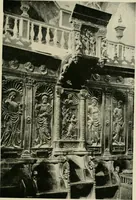 An illustration from Spanish architecture of the sixteenth century; general view of the plateresque and Herrera styles (1917)