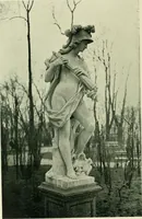 An illustration from Starye gody (1907)