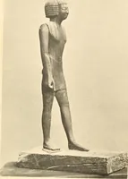 An illustration from Statuen und Statuetten von Königen und Privatleuten im Museum von Kairo, Nr. 1-1294 (1911)