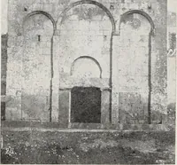 An illustration from Storia dell'arte in Sardegna dal XI al XIV secolo (1907)