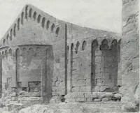 An illustration from Storia dell'arte in Sardegna dal XI al XIV secolo (1907)