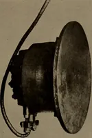 An illustration from The submarine in war and peace; its developments and its possibilities (1918)
