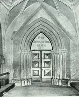 An illustration from Szepesvármegye müvészeti emlékei. A Müemlékek Országos Bizottsága támogatásával kiadja a Szepesvármegyei Történelmi Társulat; szerk. Vajdovszky János (1905)