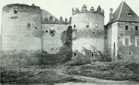 An illustration from Szepesvármegye müvészeti emlékei. A Müemlékek Országos Bizottsága támogatásával kiadja a Szepesvármegyei Történelmi Társulat; szerk. Vajdovszky János (1905)