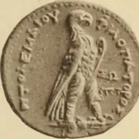An illustration from Ta nomismata tou kratous ton Ptolemaion (1904)