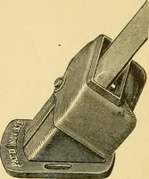An illustration from Textile texts for cotton manufacturers : concerning the proper methods of equipping and running mills ... and a full list of the patented cotton machinery introduced and sold by the Draper Company (1903)