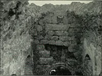 An illustration from The thousand and one churches (1919)