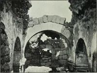 An illustration from The thousand and one churches (1919)