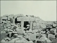 An illustration from The thousand and one churches (1919)