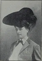 Picture 426 of 532 from Tissus et nouveauts 1904 (1904), leaf 587