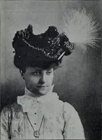 Picture 113 of 484 from Tissus et nouveauts 1905 (1905), leaf 141
