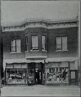 Picture 354 of 484 from Tissus et nouveauts 1905 (1905), leaf 533