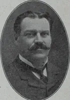 An illustration from Tissus et nouveauts 1909 (1909)