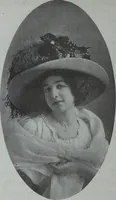 Picture 244 of 493 from Tissus et nouveauts 1909 (1909), leaf 313