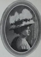 An illustration from Tissus et nouveauts 1909 (1909)