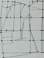 Picture 337 of 493 from Tissus et nouveauts 1909 (1909), leaf 443