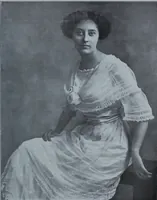 An illustration from Tissus et nouveauts 1911 (1911)