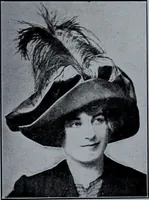 An illustration from Tissus et nouveauts 1912 (1912)