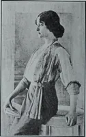 An illustration from Tissus et nouveauts 1912 (1912)