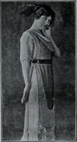 An illustration from Tissus et nouveauts 1912 (1912)