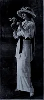 An illustration from Tissus et nouveauts 1913 (1913)