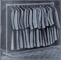 Picture 217 of 257 from Tissus et nouveauts 1913 (1913), leaf 319