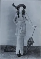 An illustration from Tissus et nouveauts 1913 (1913)