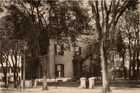 An illustration from Typical New England homes : Portland edition (1904)