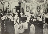 An illustration from Une page nouvelle de l'histoire de la Trappe d'Oka. Election et benediction solennelle du Tres Reverend Pere Dom Pacome Gaboury deuxieme abbe de Notre-Dame du Lac des Deux-Montagnes (24 Octobre-12 Novembre 1913) (1914)