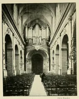 An illustration from Versailles, le château--les jardins--les Trianons-- le musée--la ville (1904)