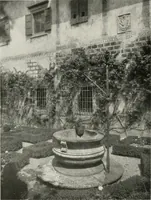 An illustration from Villas of Florence and Tuscany (1922)