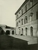 An illustration from Villas of Florence and Tuscany (1922)