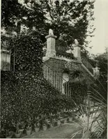 An illustration from Villas of Florence and Tuscany (1922)