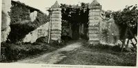 An illustration from Villas of Florence and Tuscany (1922)