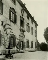 Picture 244 of 309 from Villas of Florence and Tuscany (1922), leaf 338