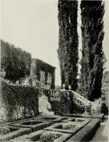 An illustration from Villas of Florence and Tuscany (1922)