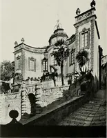 An illustration from Villas of Florence and Tuscany (1922)